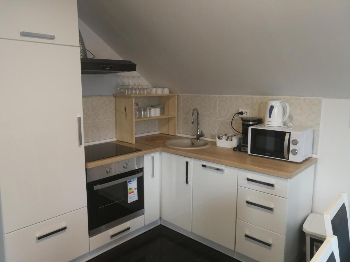 Apartments With A Parking Space Smoljanac, Plitvice - 12345 외부 사진